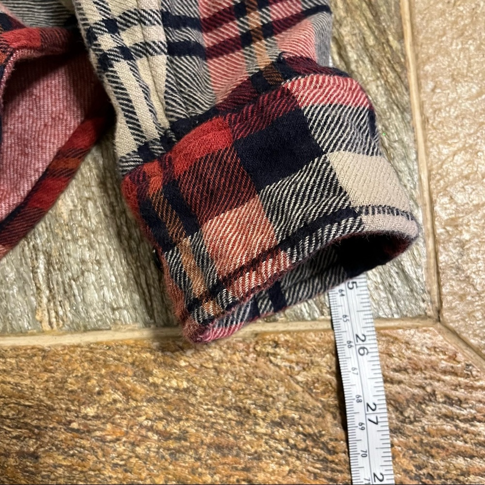 OBEY Propaganda Button Down Flannel Shirt Red Tan Navy Plaid Mens Size Small - Picture 7 of 11
